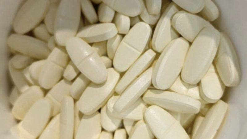 进口成人综合维生素：揭秘其配方与选择要点